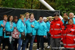 Rebound en de EHBO staan te luisteren